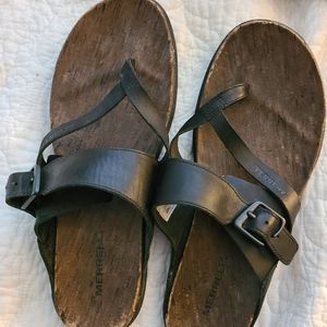 Womens Merrell black leather sandals size 9